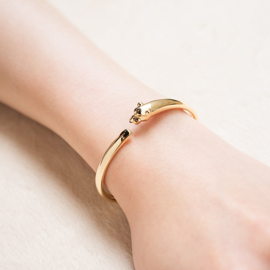 กำไลข้อมือ Cartier Panthere de Cartier bracelet, onyx, set with 2 tsavorite garnets 18K Yellow Gold Size 17# (Used) #vrcab 7303
