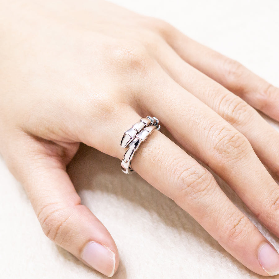 แหวน Bvlgari Serpenti Viper Ring 18K White Gold Size S(48/49/50)# (Used) #vrbvrim 7633