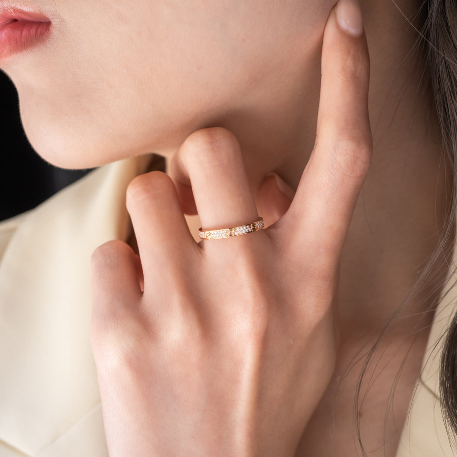 แหวน Cartier Love ring, mini model, paved 18K Rose Gold Size 50# (Used) #vrcarimtHIT 7602