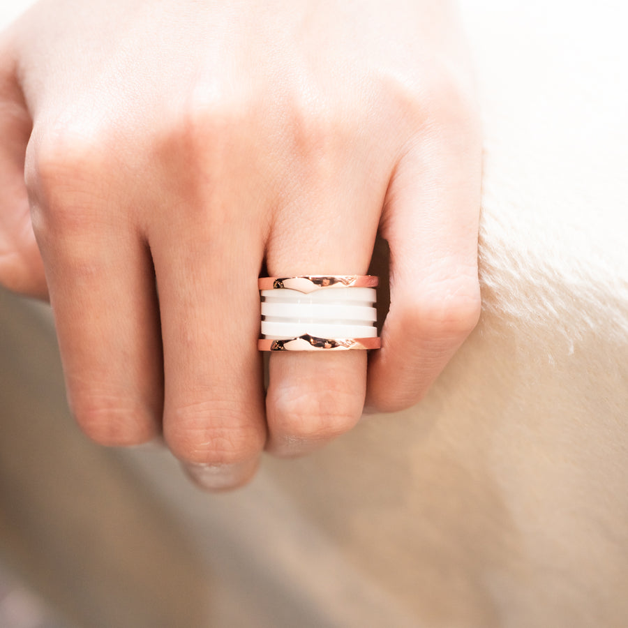 แหวน Bvlgari B.zero1 4band White Ceramic Ring 18K Rose Gold Size 52# (Used) #vrbv 0835