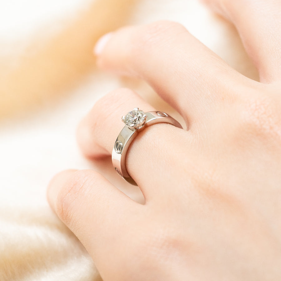 แหวน Cartier Love solitaire Ring, 0.35 ct. G VVS1 brilliant-cut diamond 18K White Gold Size 50# (Used) #vrcar 7251
