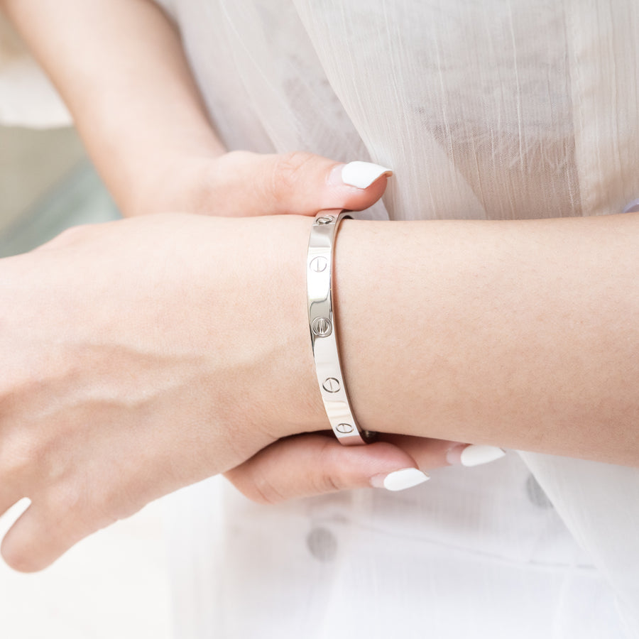 นาฬิกา Cartier Love Bracelet 18K White Gold Size 17# (Used) #vrca 0852
