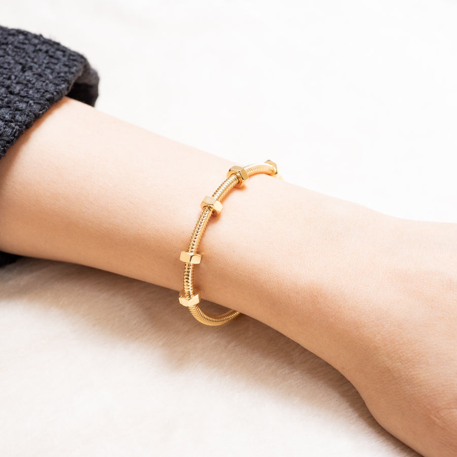 กำไลข้อมือ Cartier Ecrou De Cartier Bracelet 18K Yellow Gold Size 15# (Used) #vrcab 7593