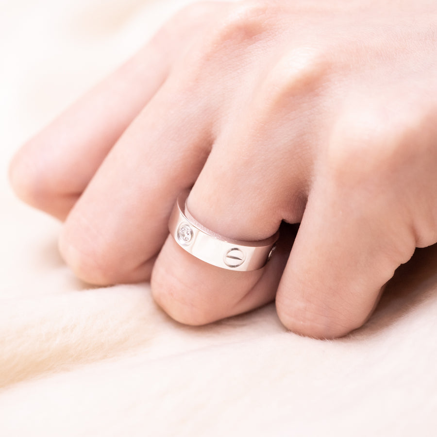 แหวน Cartier Love Ring 3 Diamonds 18K White Gold Size 53# (Used) #vrcar 6624