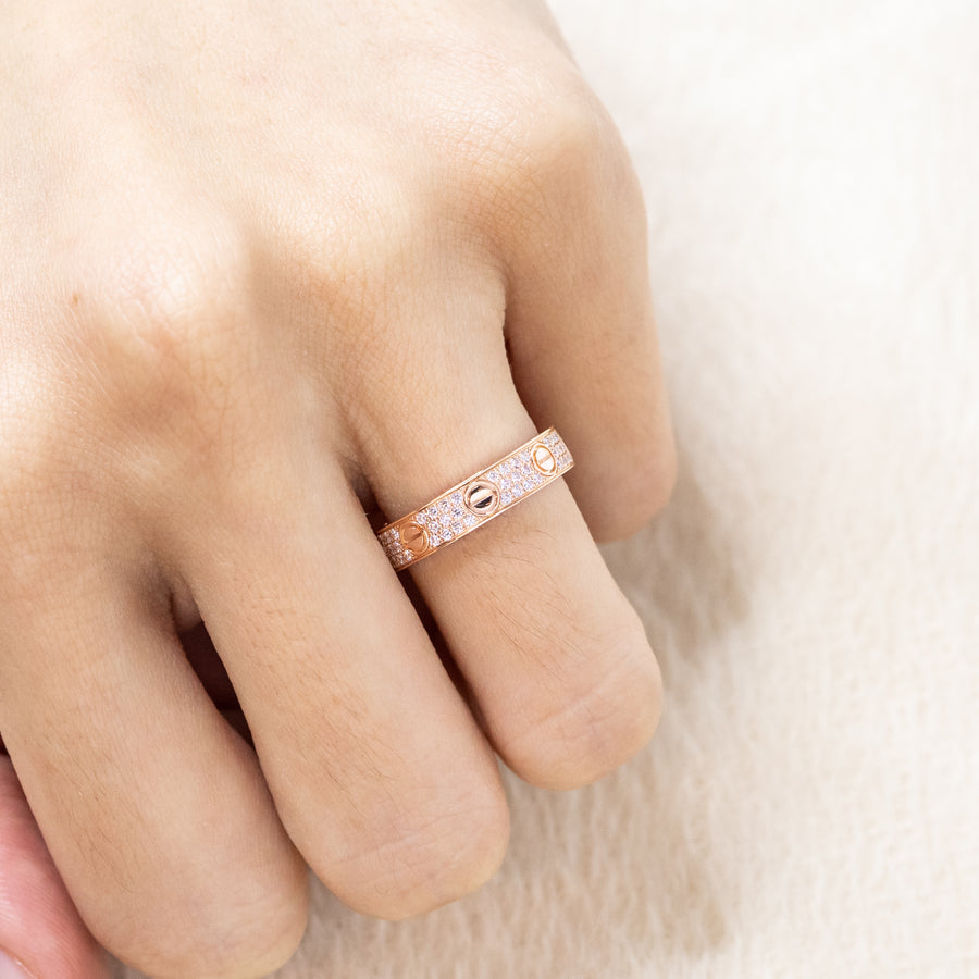 แหวน Cartier Love Band with Pave Diamonds 18K Rose Gold Size 51# (Used) #vrcarimt 7355