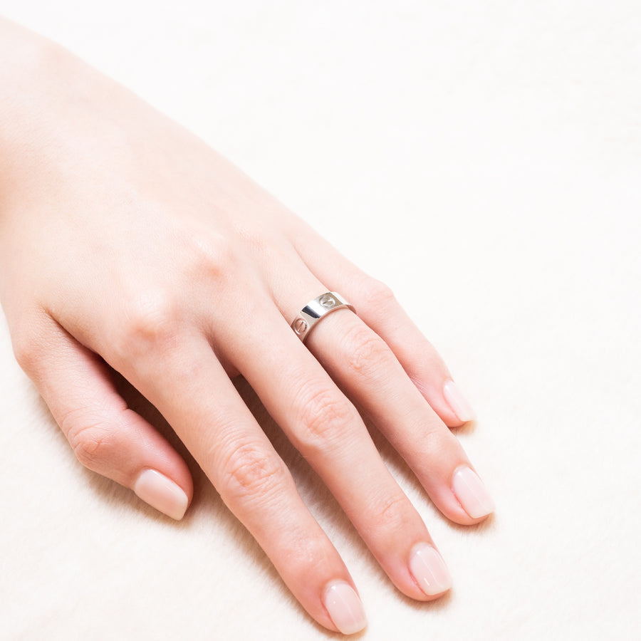 แหวน Cartier Love Ring Platinum950 Size 58# (Used) #vrca 0974