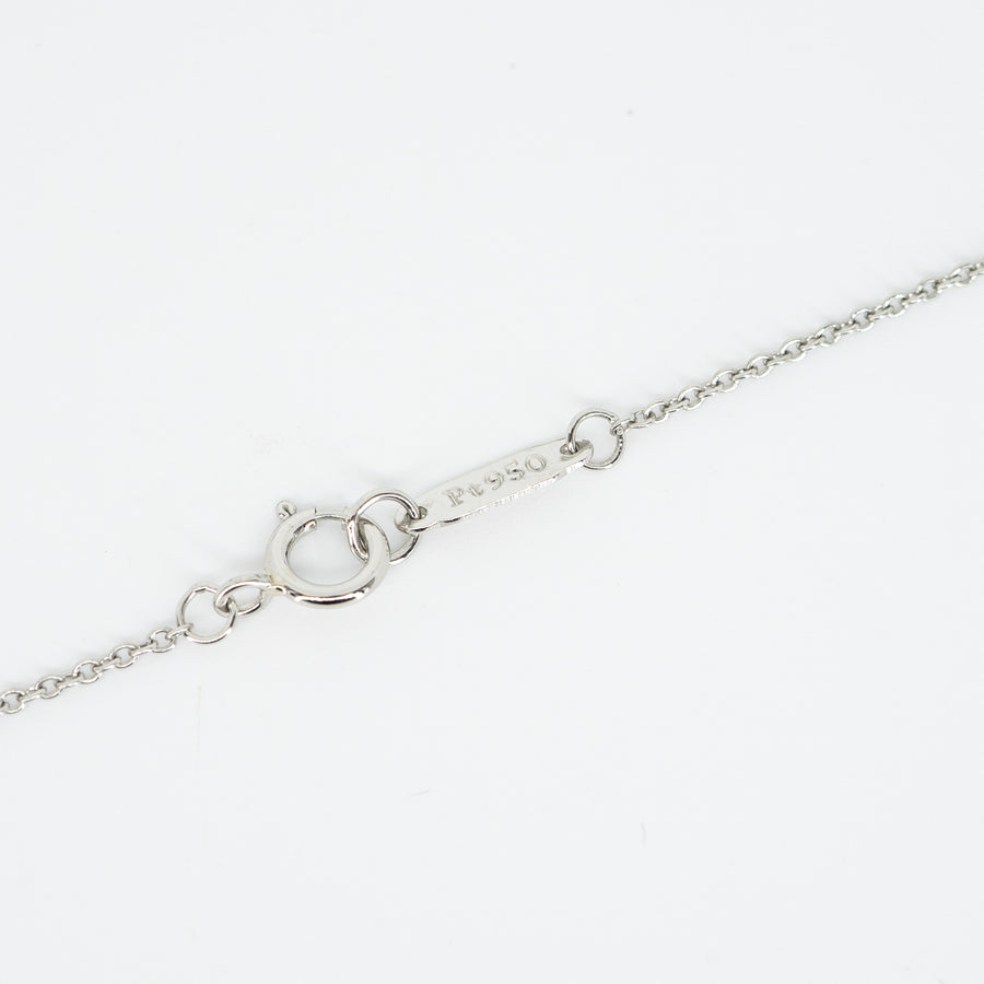 สร้อยและจี้ Tiffany & Co. Solitaire Diamond Pendant, 0.22ct G VVS2 Platinum950 Size 16"# (Used) #vrtinlim 4710