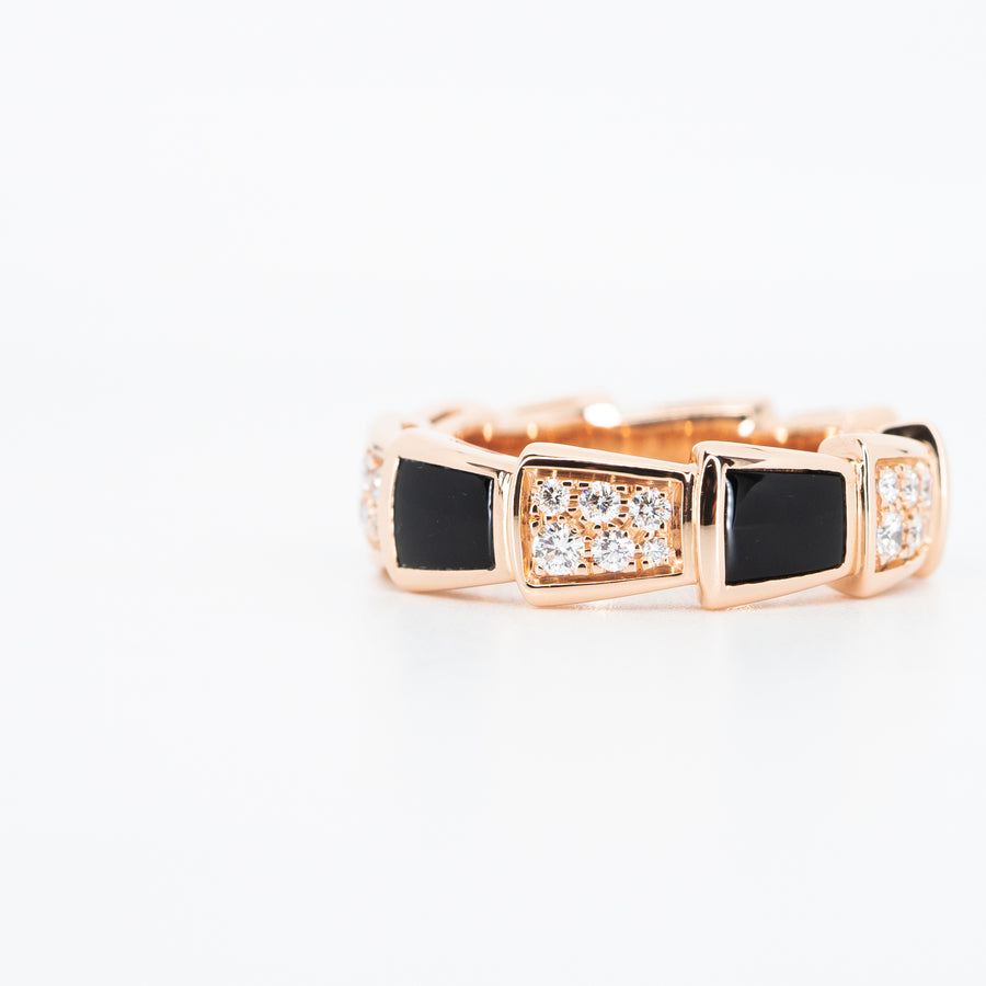 แหวน Bvlgari Serpenti Viper ring, set with Black Onyx Elements and Demi Pavé Diamonds. 18K Rose Gold Size 49# (Used) #vrbvlrf 4888