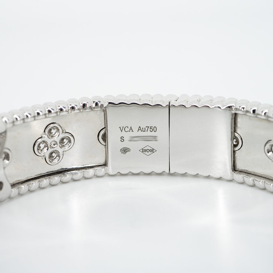 กำไล Van Cleef & Arpels Perlée Clovers Bracelet, small model 18K White Gold Size S# (Used) #vrva 0437