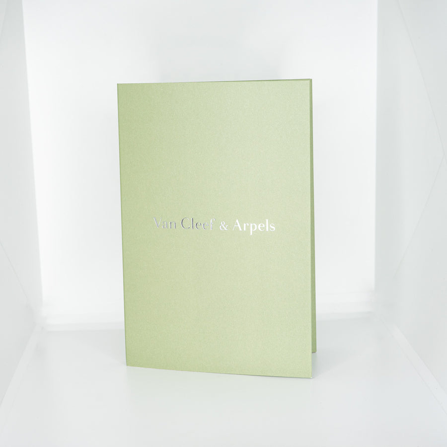 กำไล Van Cleef & Arpels Perlée Clovers Bracelet, small model 18K White Gold Size S# (Used) #vrva 0437
