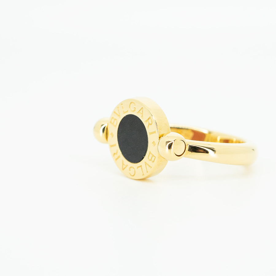 แหวน Bvlgari Bvlgari Flip Ring set with coral and onyx 18K Yellow Gold Size 49# (Used) #vrbvrim 5409