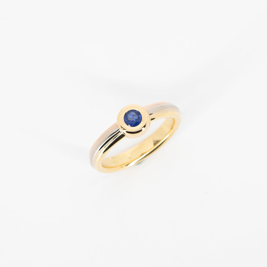 แหวน Vintage Cartier Monostone ring, Trinity Blue Sapphire 18K 3 Colors Size 50# (Used) #vrcarim 5436