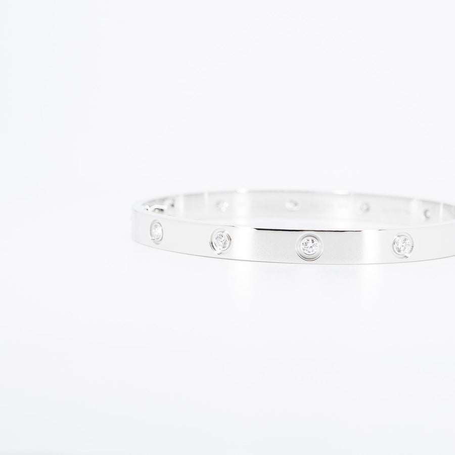 กำไล Cartier Love Bracelet, 10 Diamonds #T3 18K White Gold Size 19# (Used) #vrcab 5678