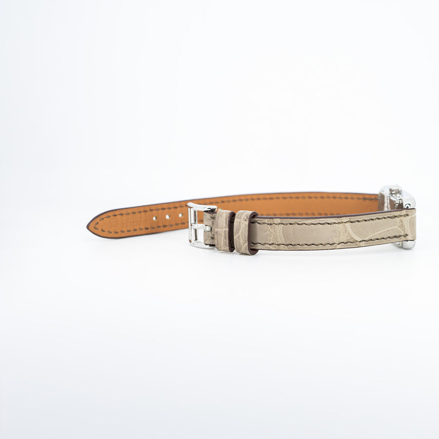 นาฬิกา Hermes Nantucket Jeté de Diamants watch, Alligator leather, Diamonds Stainless Steel Size&nbsp;17mm.# (Used) #vrhe 1066