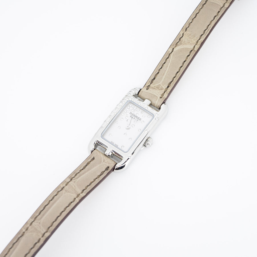 นาฬิกา Hermes Nantucket Jeté de Diamants watch, Alligator leather, Diamonds Stainless Steel Size&nbsp;17mm.# (Used) #vrhe 1066