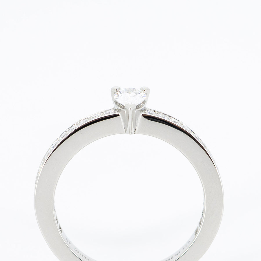 แหวน Chaumet Triomphe de Chaumet ring, set with a pear-shaped diamond and paved with brilliant-cut diamonds #T2 Platinum950 Size 48# (Used) #vrcmrim 5896