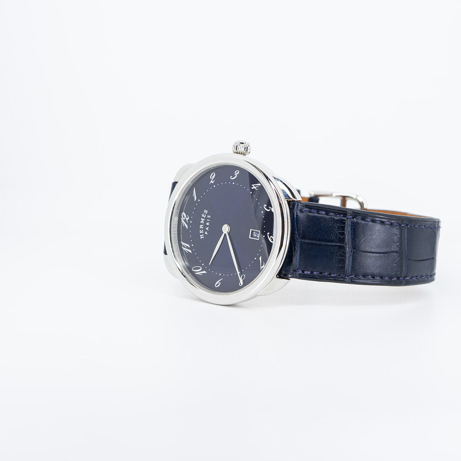 นาฬิกา Hermes Arceau Watch, 40 mm, Quartz Movement, Blue-Lacquered Dial #T4 Stainless Steel Size 40 mm.# (Used) #vrhe 0659
