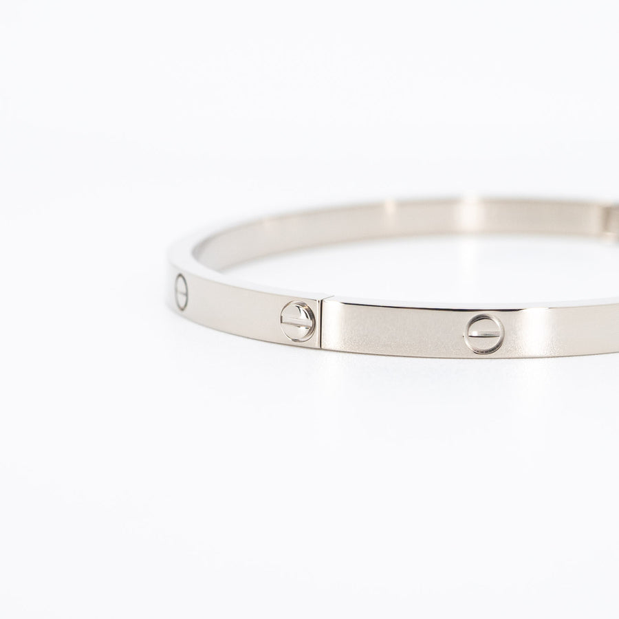 กำไล Cartier Love Bracelet SM #T4 18K White Gold Size 16# (Used) #vrcab 6122