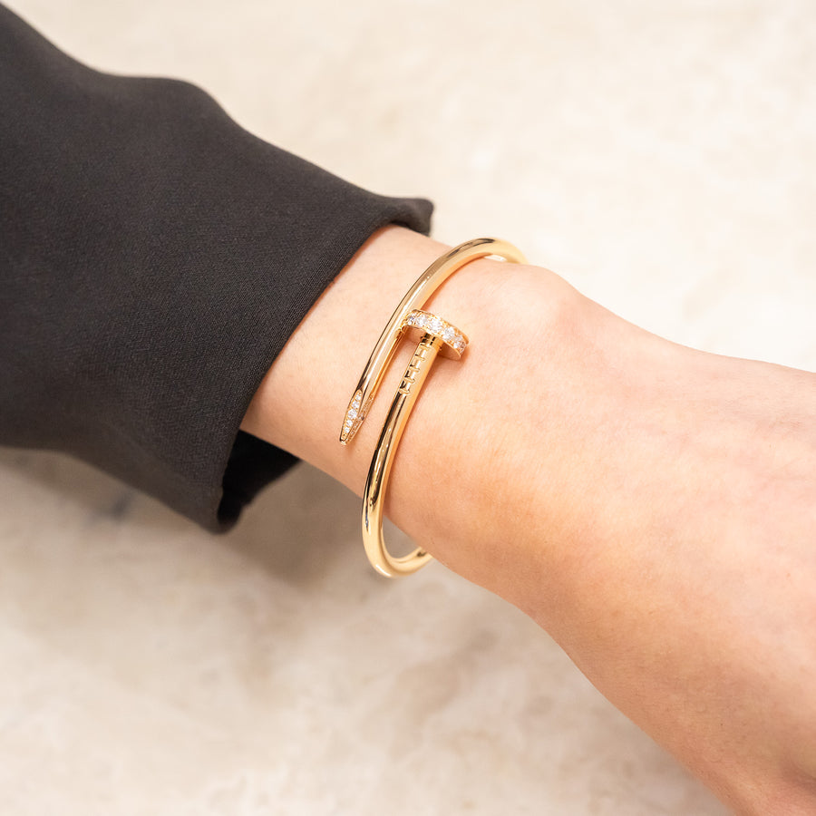 **hold k.b** กำไลข้อมือ Cartier Juste Un Clou Bracelet with Diamonds 18K Rose Gold Size 15# (Used) #vrca 0918