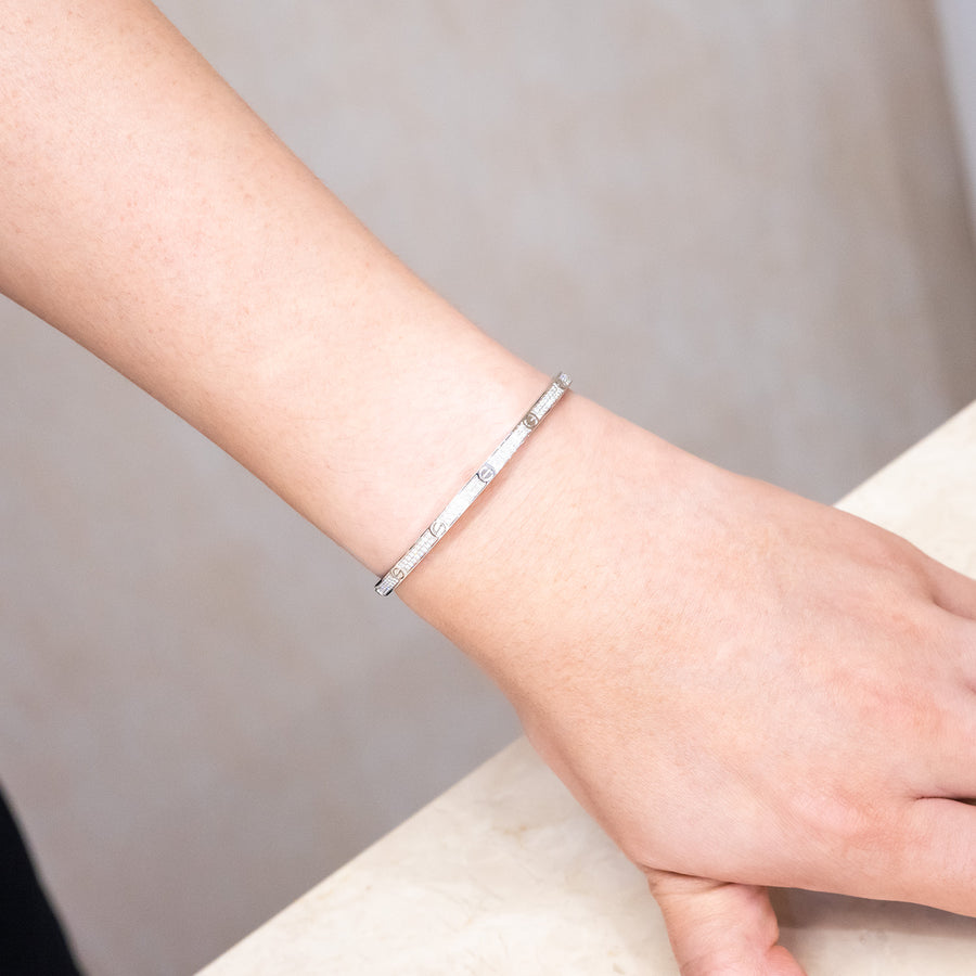 กำไล Cartier Love bracelet, small model, paved Diamond 18K White Gold Size 16# (Used) #vrcabHIT 7532