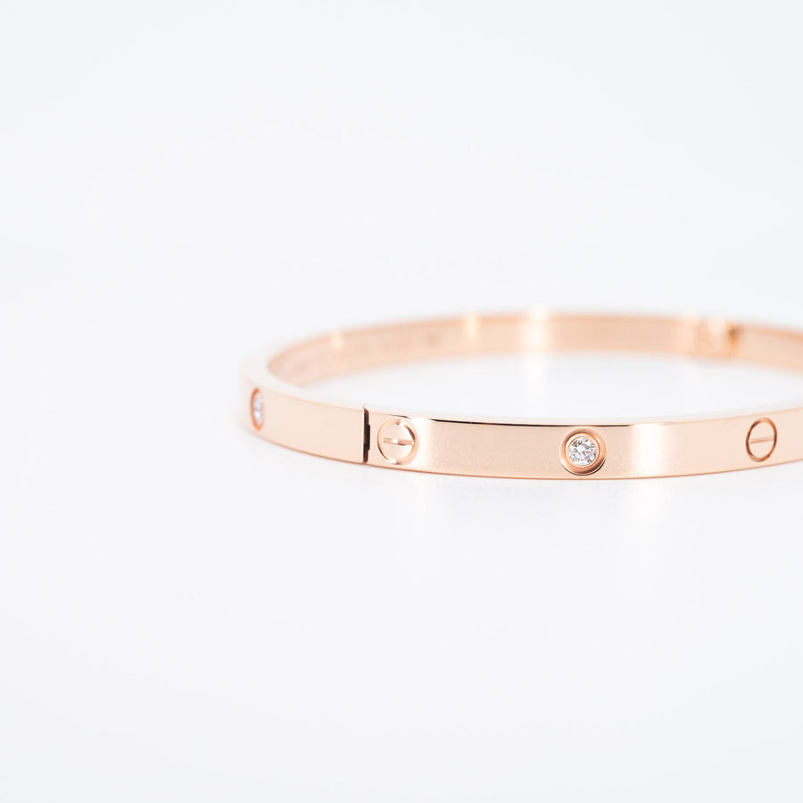 กำไล Cartier Love Bracelet, Small Model, 6 Diamonds 18K Rose Gold Size 15# (Used) #vrcabimt 6194