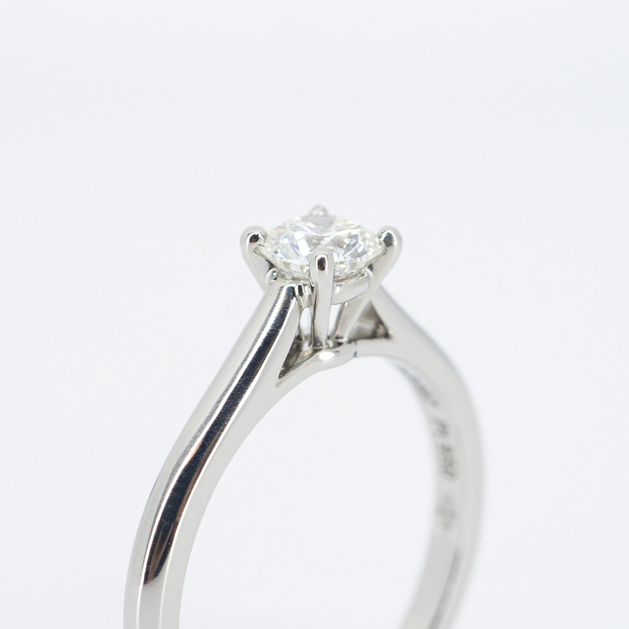 แหวน Cartier 1895 Solitaire Ring 0.40ct H VS2 Platinum950 Size 51# (Used) #vrcarim 6161