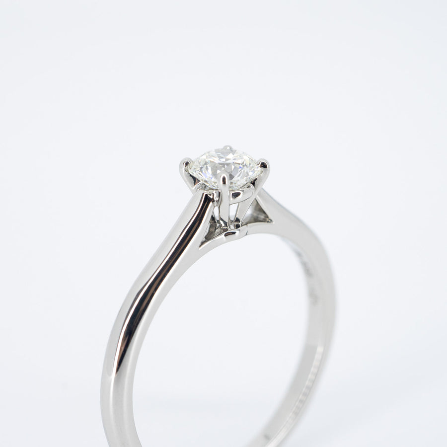 แหวน Cartier 1895 Solitaire Ring 0.38ct G VVS2 Platinum950 Size 53# (Used) #vrcarim 6165