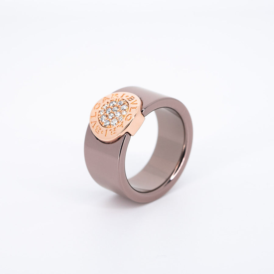 แหวน Bvlgari Bvlgari Ring with Diamonds in Rose Gold and Cermet 18K Rose Gold Size 53# (Used) #vrbvrim 6166