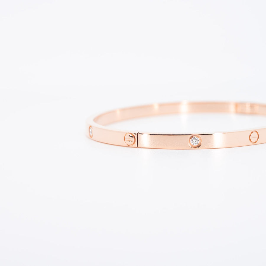 กำไล Cartier Love Bracelet, Small Model, 6 Diamonds 18K Rose Gold Size 17# (Used) #vrcabimt 6276