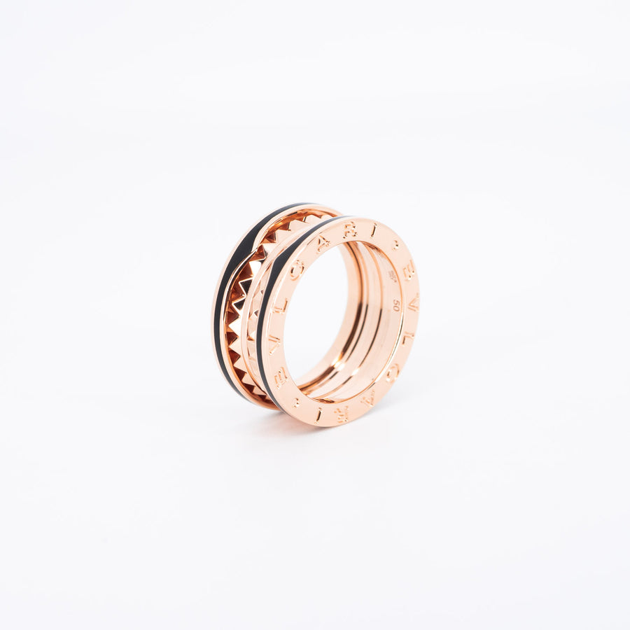 แหวน Bvlgari B.zero1 Rock two-band ring with studded spiral and black ceramic 18K Rose Gold Size 50# (Used) #vrbvrim 6335