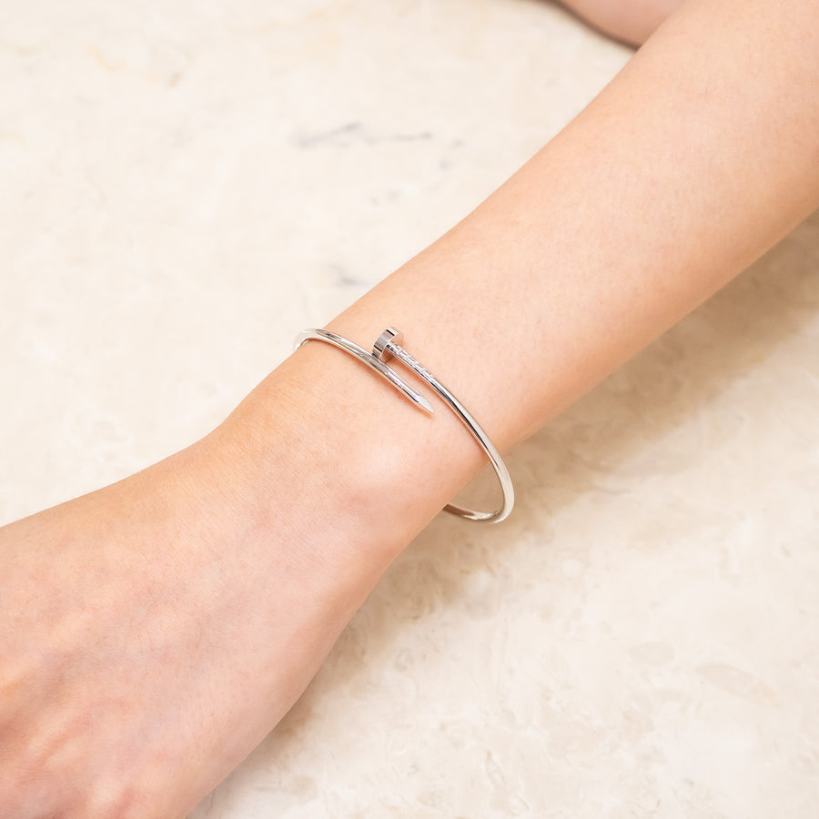 กำไลข้อมือ Cartier Juste Un Clou Bracelet, Small Model 18K White Gold Size 17# (Used) #vrcab 7511