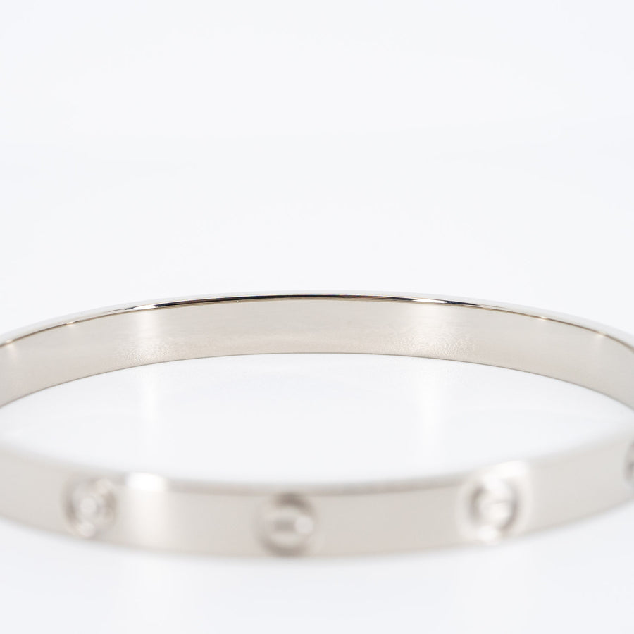 กำไล Cartier Love Bracelet Classic Lock System 18K White Gold Size 18# (Used) #vrca 0754