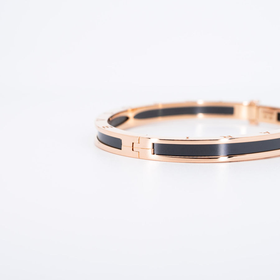 กำไล Bvlgari B.zero1 Bangle Bracelet with Black Ceramic 18K Rose Gold Size M# (Used) #vrbvbim 6580