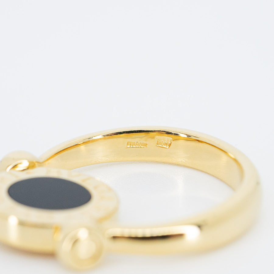 แหวน Bvlgari Bvlgari Flip Ring set with coral and onyx 18K Yellow Gold Size 48# (Used) #vrbvrim 6574 #gemstone