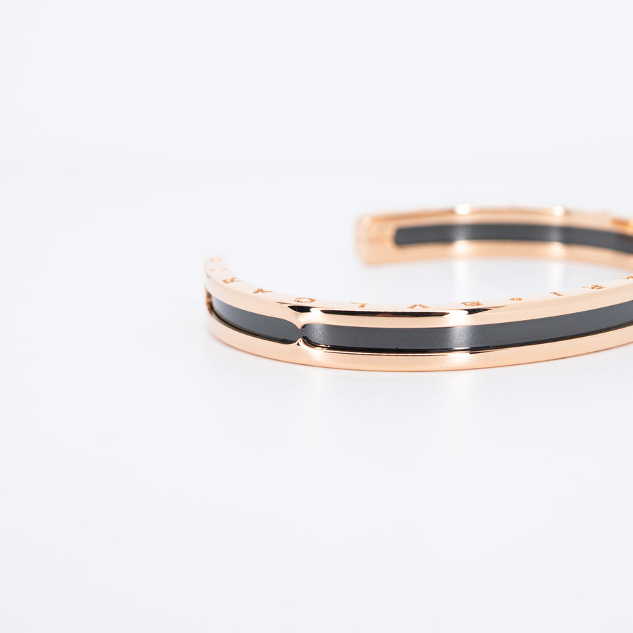 กำไล Bvlgari B.zero1 Cuff Bracelet in Rose Gold and Black Ceramic Size S# (Used) #vrbvb 6645