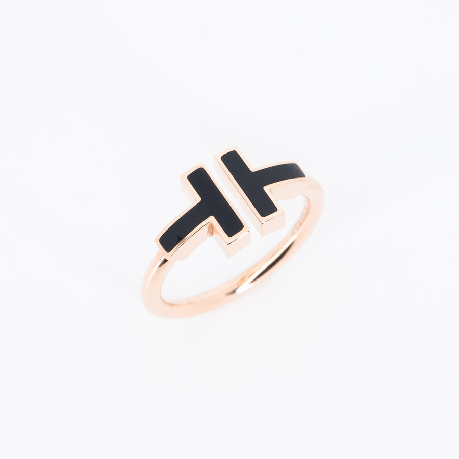 แหวน Tiffany & Co. Tiffany T Black Onyx Wire Ring 18K Rose Gold Size 52# (Used) #vrtirimt 6683