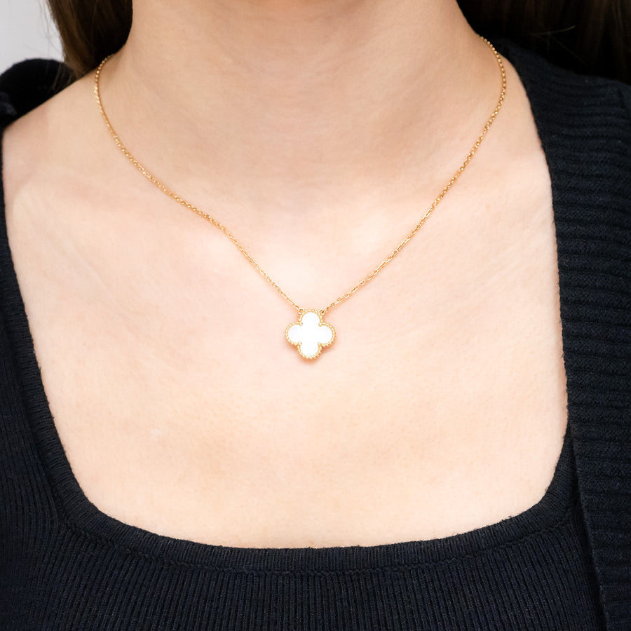 สร้อยและจี้ Van Cleef & Arpels Vintage Alhambra pendant, Mother-of-Pearl 18K Yellow Gold Size 37.5-42cm.# (Used) #vrvanl 7305
