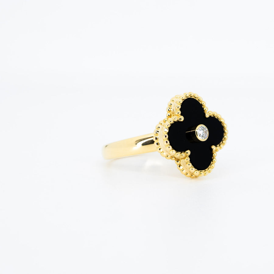 แหวน Van Cleef & Arpels Vintage Alhambra ring, Diamond, Onyx 18K Yellow Gold Size 50# (Used) #vrvar 6727