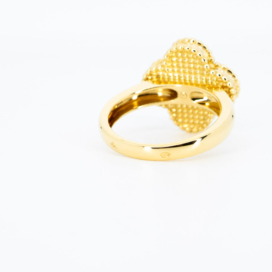 แหวน Van Cleef & Arpels Vintage Alhambra ring, Diamond, Onyx 18K Yellow Gold Size 50# (Used) #vrvar 6727