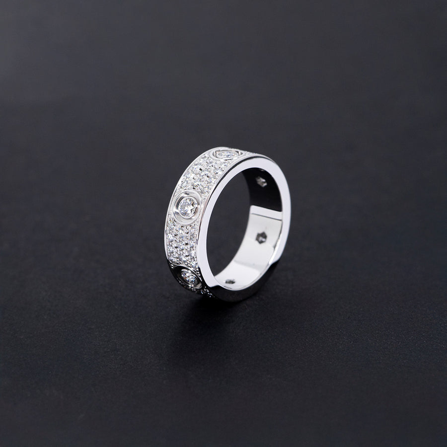 แหวน Cartier Love Ring Classic Model Paved with 6Diamonds 18K White Gold Size 56# (Used) #vrcalrfim 6688