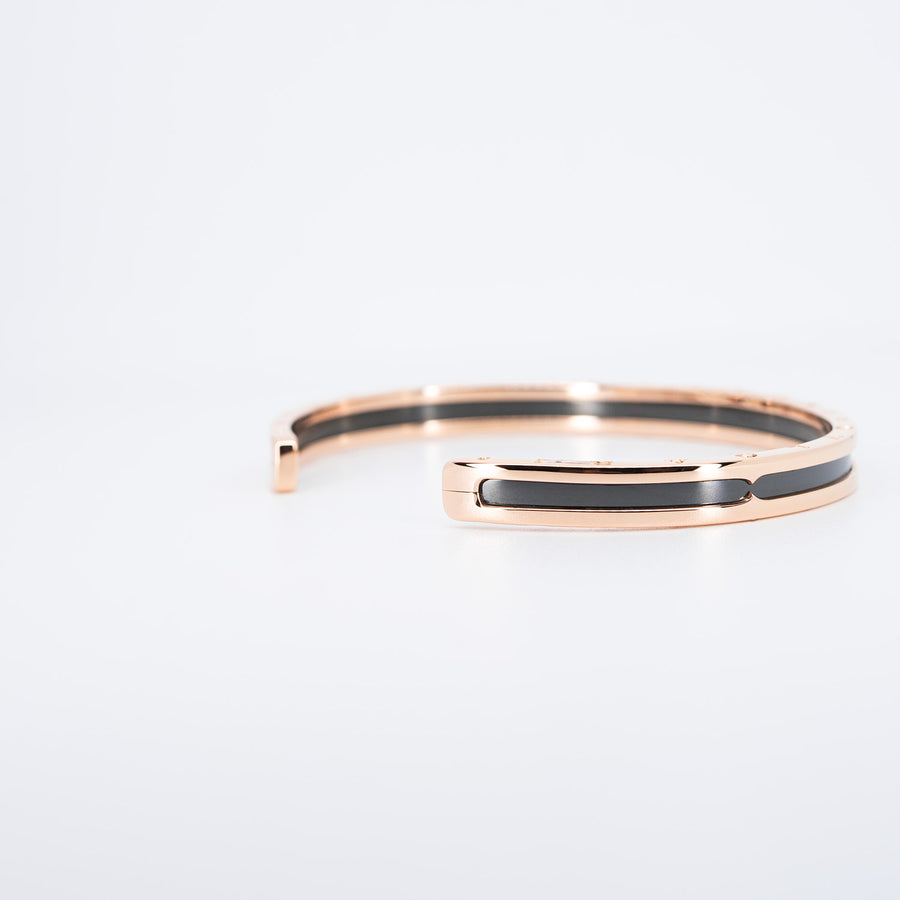 กำไล Bvlgari B.zero1 Cuff Bracelet with black Steel 18K Rose Gold Size ML# (Used) #vrbvb 6798