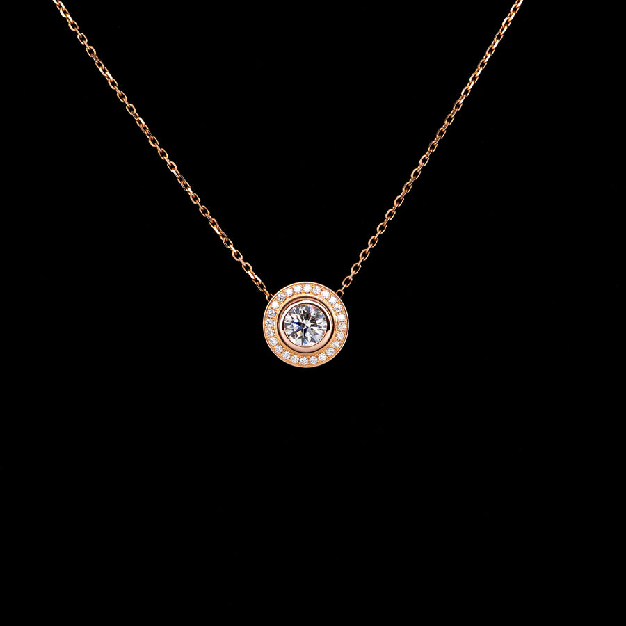 สร้อยและจี้ Cartier D'Amour necklace, set with 0.52 ct H VVS2, and paved with brilliant-cut diamonds 18K Rose Gold Size 38-41.5cm.# (Used) #vrcanl 6799