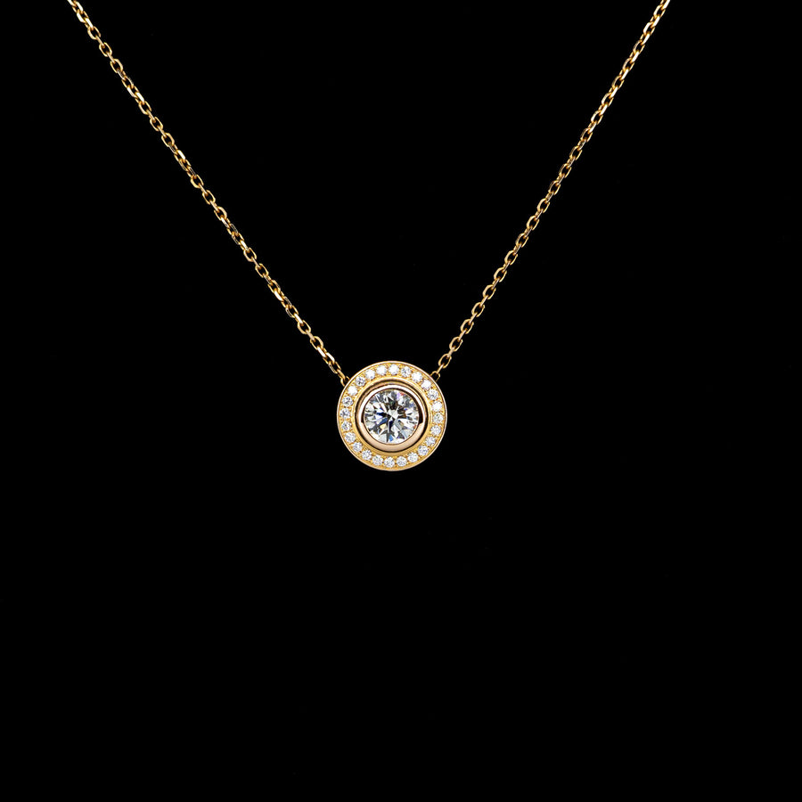 สร้อยและจี้ Cartier D'Amour necklace, set with 0.52 ct H VVS2, and paved with brilliant-cut diamonds 18K Yellow Gold Size 38-41.5cm.# (Used) #vrcanl 6799