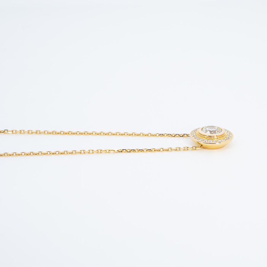 สร้อยและจี้ Cartier D'Amour necklace, set with 0.52 ct H VVS2, and paved with brilliant-cut diamonds 18K Yellow Gold Size 38-41.5cm.# (Used) #vrcanl 6799