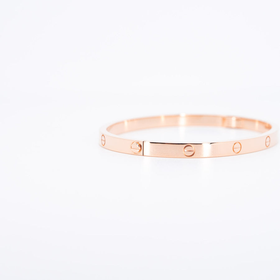 กำไล Cartier Love Bracelet SM 18K Rose Gold Size 17# (Used) #vrcab 6772