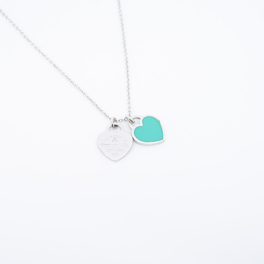 สร้อยและจี้ Tiffany & Co. Return to Tiffany Blue Double Heart Tag Pendant in Silver925 with a Diamond, Small Size 47-45.5cm.# (Used) #vrti 0792