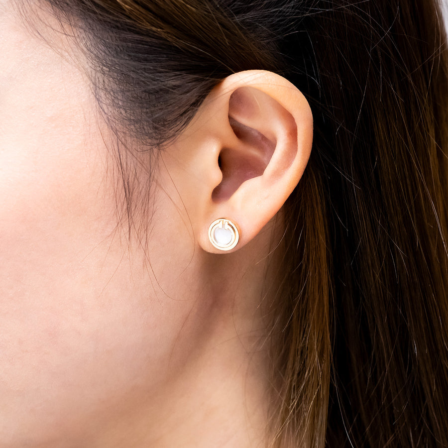 ต่างหู Tiffany & Co. Tiffany T Mother-of-pearl Circle Earrings 18K Rose Gold (Used) #vrtie 6833