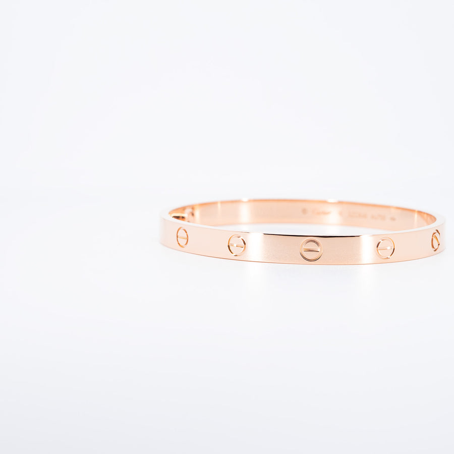 กำไล Cartier Love Bracelet 18K Rose Gold Size 18# (Used) #vrcab 6824