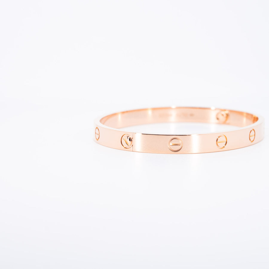 กำไล Cartier Love Bracelet 18K Rose Gold Size 18# (Used) #vrcab 6824