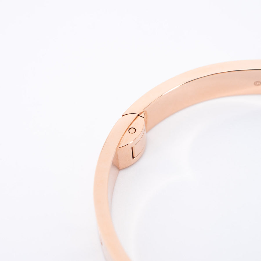 กำไล Cartier Love Bracelet, single-screw closure 18K Rose Gold Size 16# (Used) #vrcan 6885